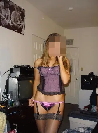 Bebek Mutlu Sonlu Masöz Ecem - Bebek Masaj Salonu, Bebek Mutlu Son, Bebek evde masaj hizmetleri, Bebek genç kız, Bebek Masaj Salonu - Genç Masör, Bebek Masaj Sa